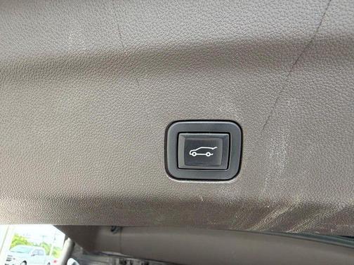 Dark Ash Metallic 2022 Chevrolet Tahoe 4WD Z71