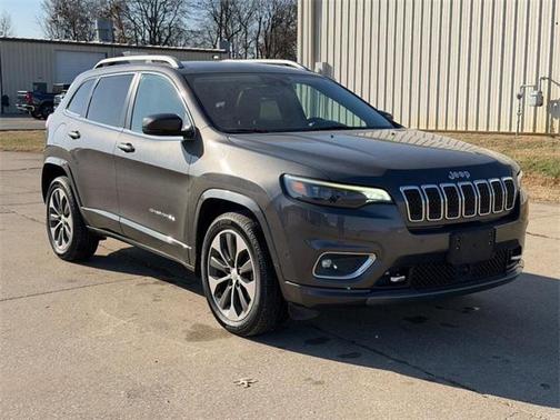 2019 Jeep Cherokee Overland