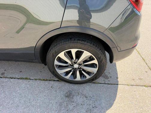 Graphite Gray Metallic 2018 Buick Encore Essence