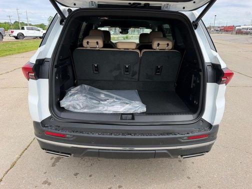 Summit White 2026 Buick Enclave Preferred FWD