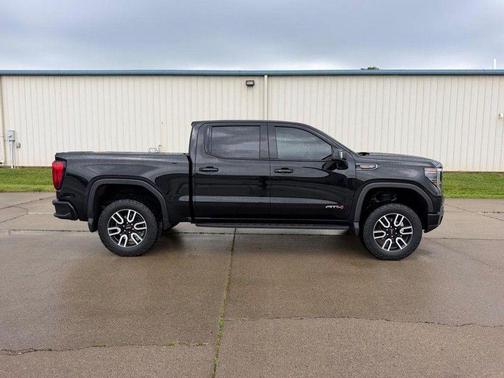 Onyx Black 2024 GMC Sierra 1500 AT4