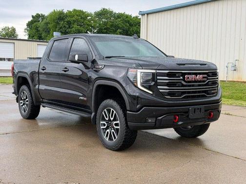 Onyx Black 2024 GMC Sierra 1500 AT4