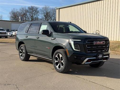 2026 GMC Yukon 4WD AT4