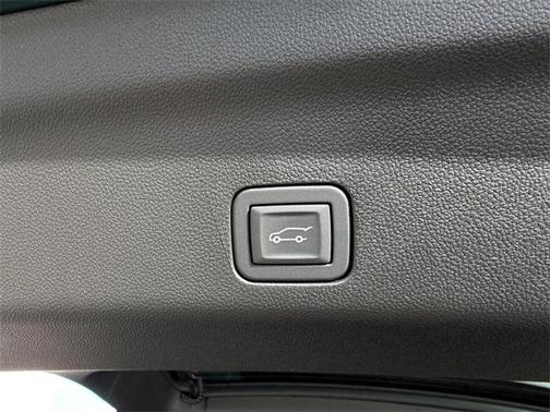 2026 GMC Yukon 4WD AT4