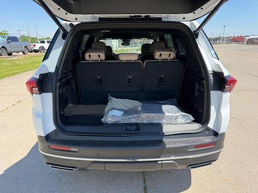 Summit White 2026 Buick Enclave Preferred FWD