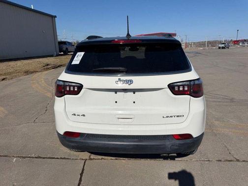 White Clearcoat 2021 Jeep Compass Limited
