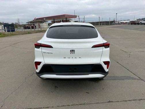 Summit White 2026 Buick Envista Preferred FWD