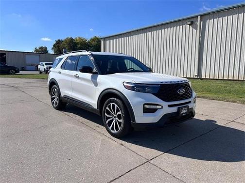 2022 Ford Explorer ST-Line