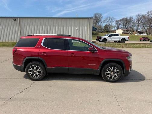 Cayenne Red Tintcoat 2022 GMC Acadia FWD SLE
