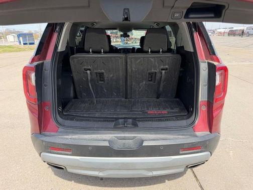 Cayenne Red Tintcoat 2022 GMC Acadia FWD SLE