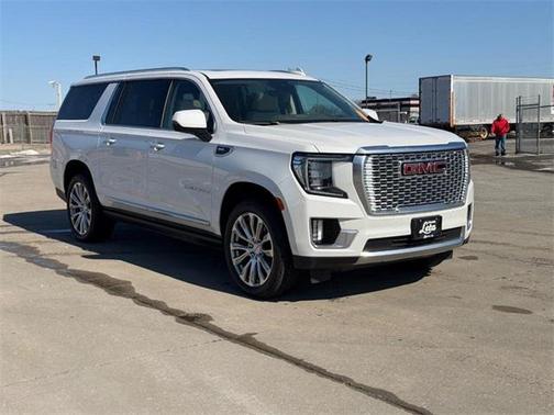 2023 GMC Yukon XL Denali