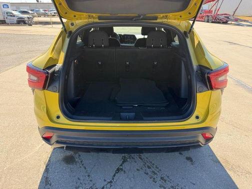 2025 Chevrolet Trax FWD 1RS