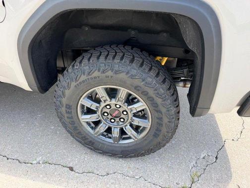 Coastal Dune 2026 GMC Sierra 1500 AT4X