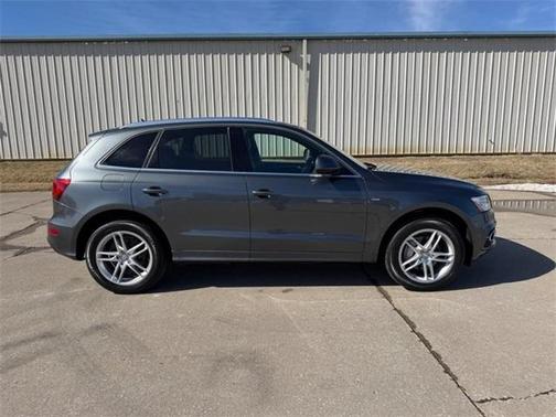 2016 Audi Q5 3.0T Premium Plus