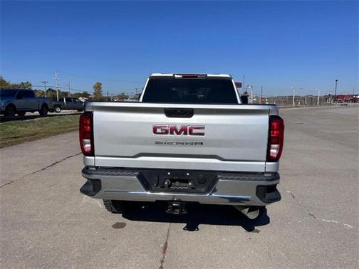 2022 GMC Sierra 2500 Base