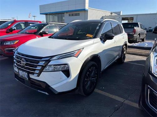 2024 Nissan Rogue Platinum