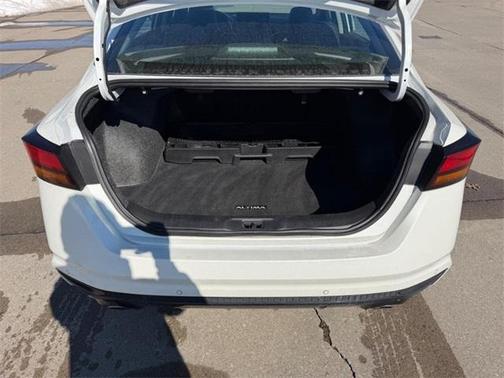 2024 Nissan Altima SR Intelligent AWD