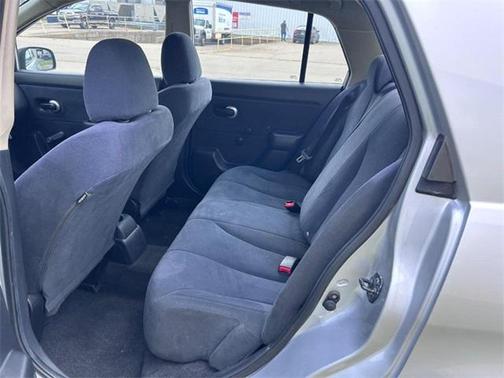 2011 Nissan Versa 1.6