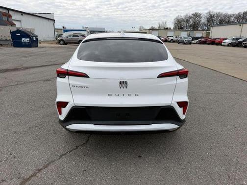 Summit White 2026 Buick Envista Preferred FWD
