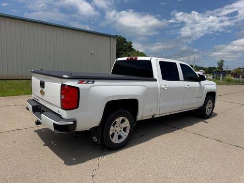 Summit White 2016 Chevrolet Silverado 1500 2LT