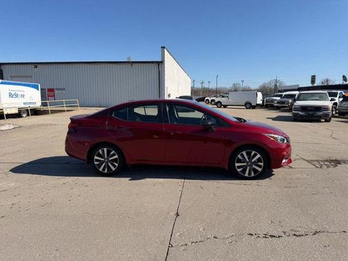 2021 Nissan Versa 1.6 S
