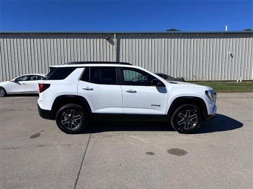 2026 GMC Terrain AWD AT4