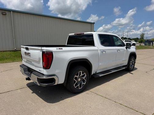 Summit White 2026 GMC Sierra 1500 SLT