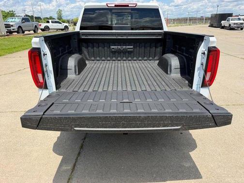 Summit White 2026 GMC Sierra 1500 SLT