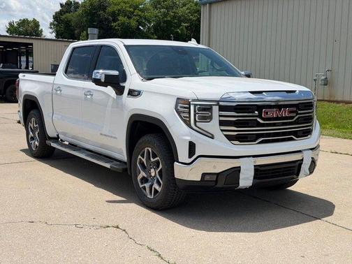 Summit White 2026 GMC Sierra 1500 SLT