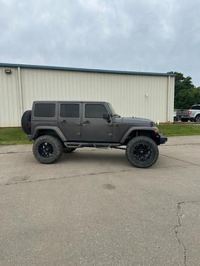 Granite Crystal Metallic Clearcoat 2016 Jeep Wrangler Unlimited Rubicon