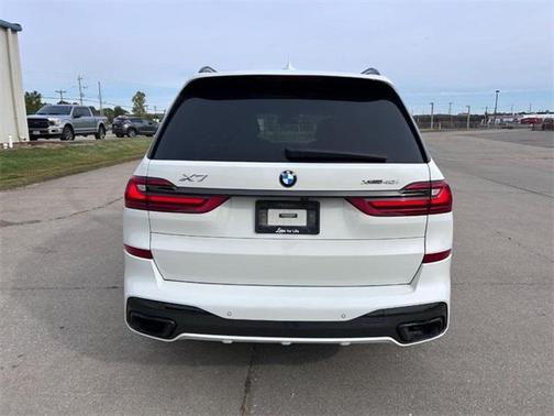 2021 BMW X7 xDrive40i