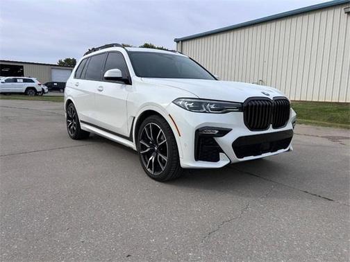 2021 BMW X7 xDrive40i