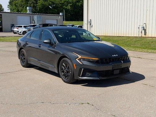 Interstellar Gray 2025 Kia K5 LXS