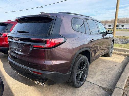 2026 GMC Acadia Elevation FWD