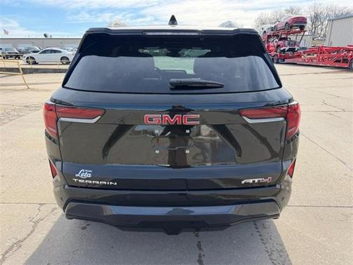 2026 GMC Terrain AWD AT4
