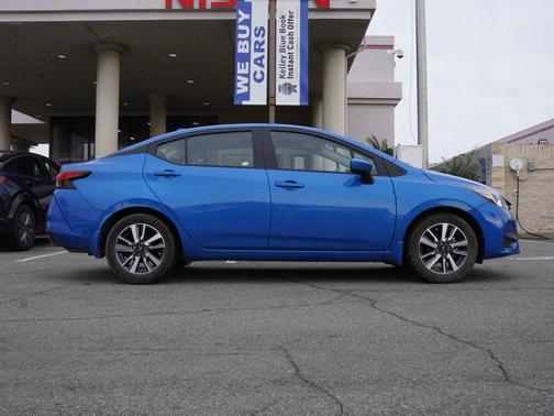 2024 Nissan Versa 1.6 SV