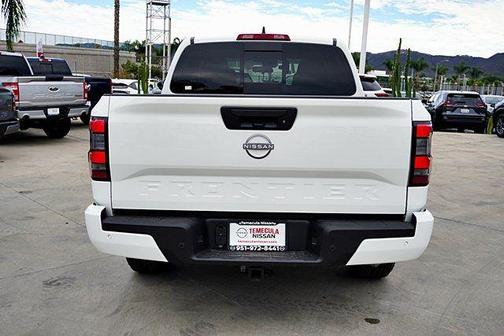 Glacier White 2026 Nissan Frontier SV