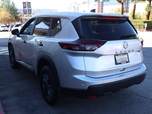 2025 Nissan Rogue S