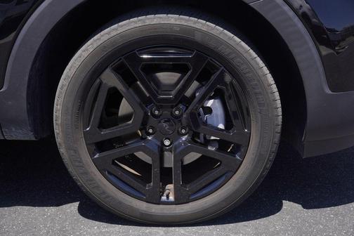 Ebony Black 2025 Kia Telluride EX X-Line