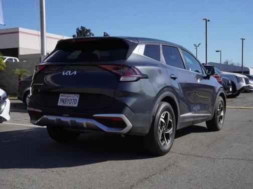 2024 Kia Sportage LX
