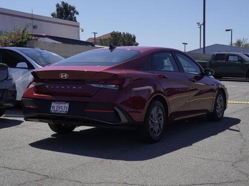 Red 2024 Hyundai ELANTRA SEL
