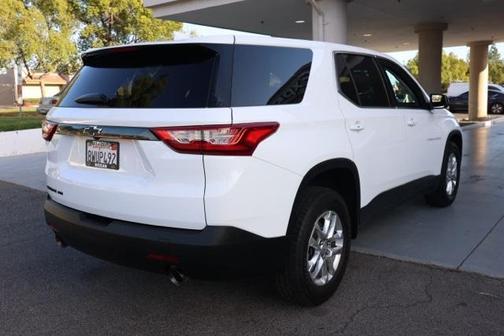 2021 Chevrolet Traverse LS