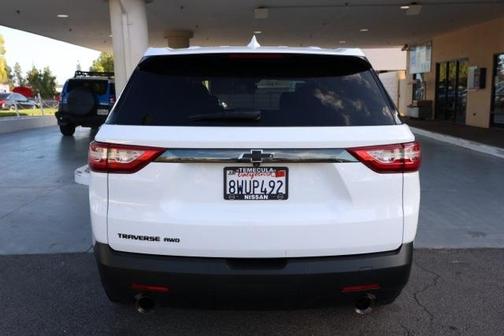 2021 Chevrolet Traverse LS