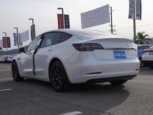 2021 Tesla Model 3 Long Range