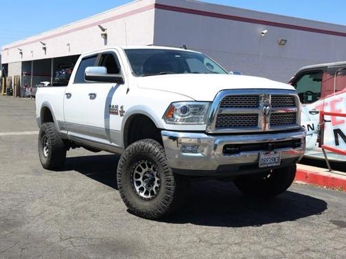 2016 RAM 2500 Laramie