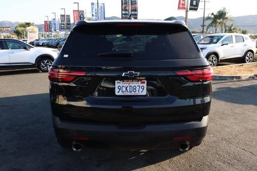 2022 Chevrolet Traverse LT Cloth