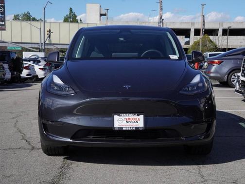 2025 Tesla Model Y Long Range