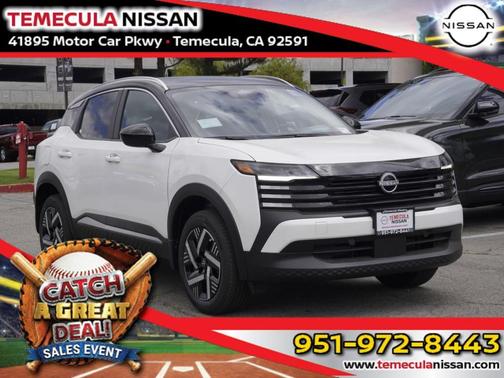 2t Wht Blk Roof 2026 Nissan Kicks SV