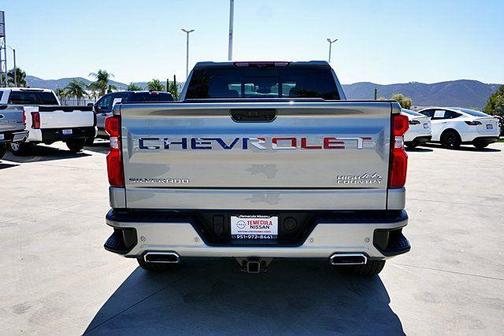 Sterling Gray Metallic 2024 Chevrolet Silverado 1500 High Country