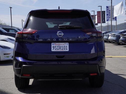 Deep Ocean Blue 2025 Nissan Rogue SV